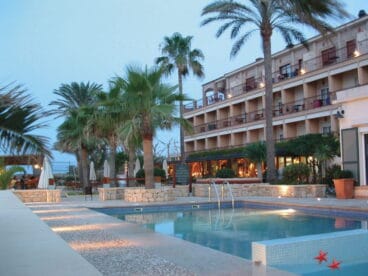 Piscina Hotel Los Ángeles