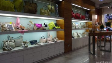 Zona señora Calzados Ramón Marsal