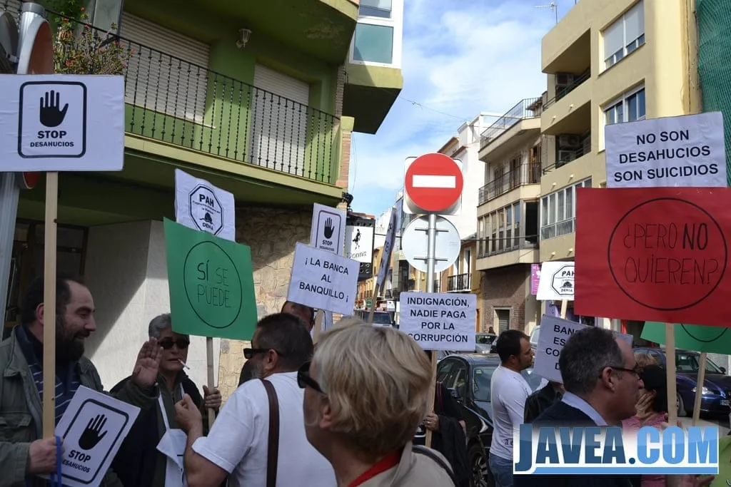 Plataforma de afectados por la hipoteca - protesta en Dénia