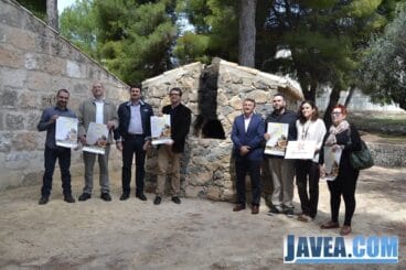 Presentación de la I Fira de Coques de Xàbia en el Riu Rau d’Arnauda
