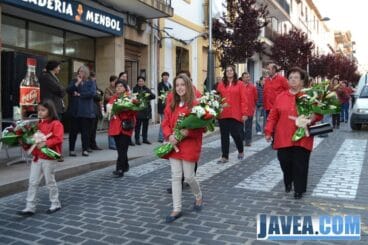 Ofrenda de flores a Jesús Nazareno Jávea 2013 18