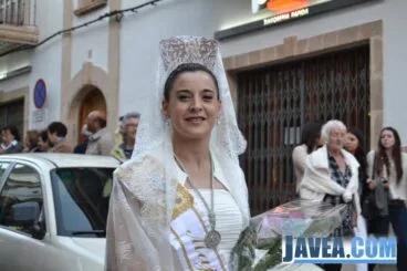 Ofrenda de flores a Jesús Nazareno Jávea 2013 38