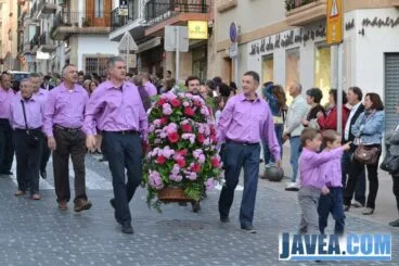 Ofrenda de flores a Jesús Nazareno Jávea 2013 40