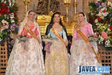 Ofrenda de flores a Jesús Nazareno Jávea 2013 68