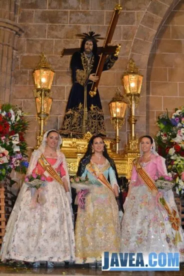 Ofrenda de flores a Jesús Nazareno Jávea 2013 69