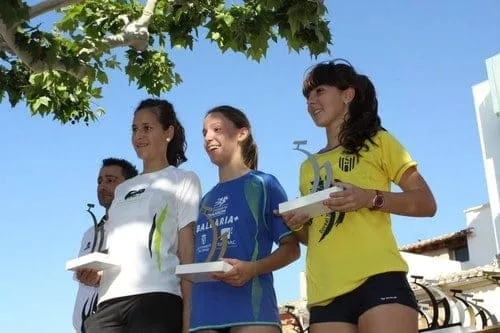 Podium_juv_pego