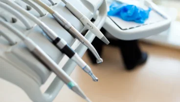 Material de última generación para el cuidado de tu boca con Clínica Dental Puchol