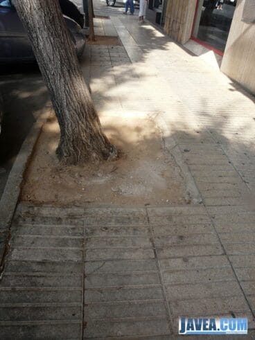 Avenida Jaume I Puerto de Jávea 01