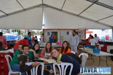 Miembros de la comisión antes de la inauguración del baret
