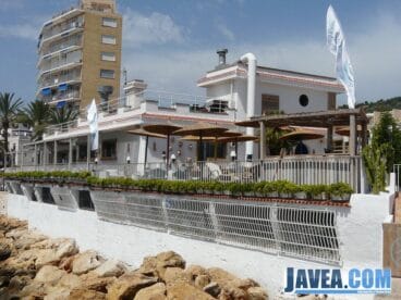 Terraza Cala Bandida 01