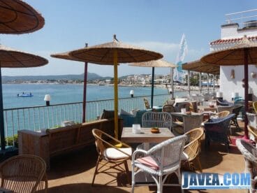 Terraza Cala Bandida 07