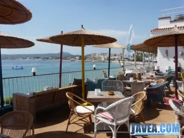 Terraza Cala Bandida 07