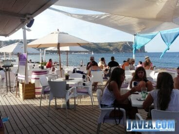Terraza Coco Beach 02
