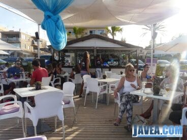 Terraza Coco Beach 03
