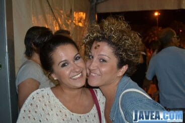 Vecinas de Jávea en el baret dels bous