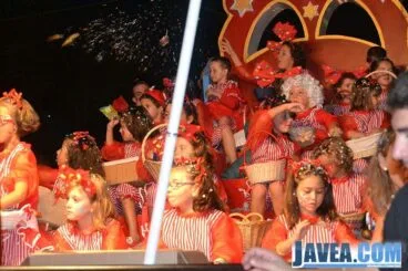 Carroza de niños de caramelo