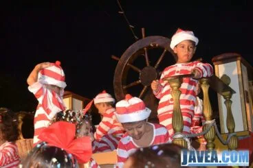 Carroza de niños y niñas de venecianos