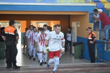 El Jávea salta al campo