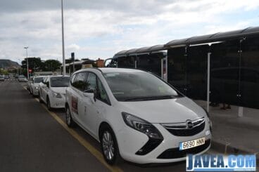 Nueva parada de taxis en la estación de autobuses