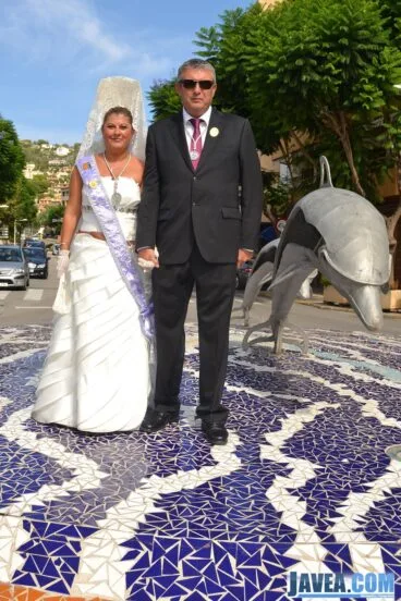 Tere Sivera y Francisco Cholbi durante el pasacalle