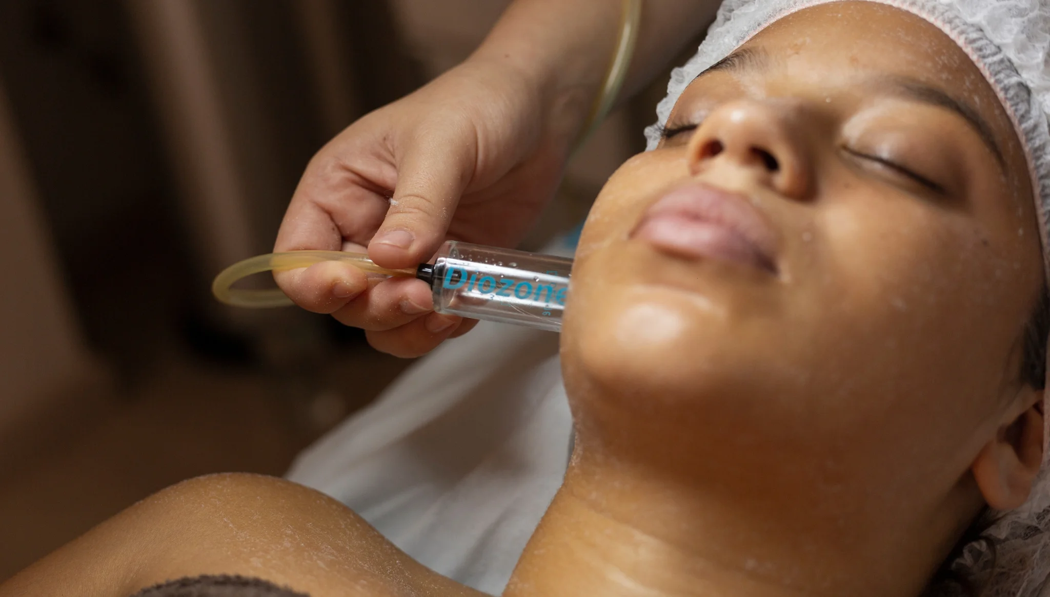 Los mejores tratamientos antiedad para cuidar tu piel