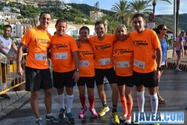 Equipo de atletismo participante en el cross baix montgó
