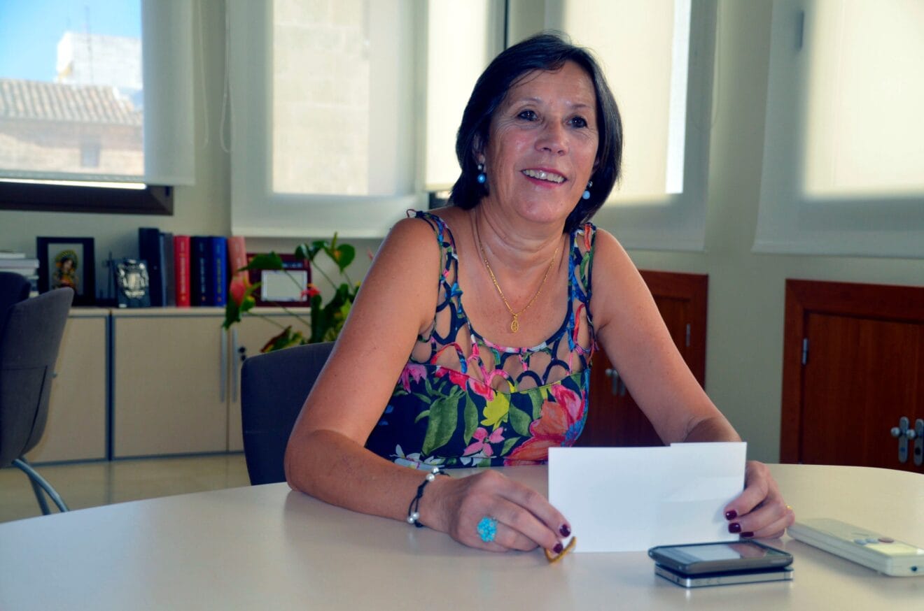 La edil de cultura Empar Bolufer