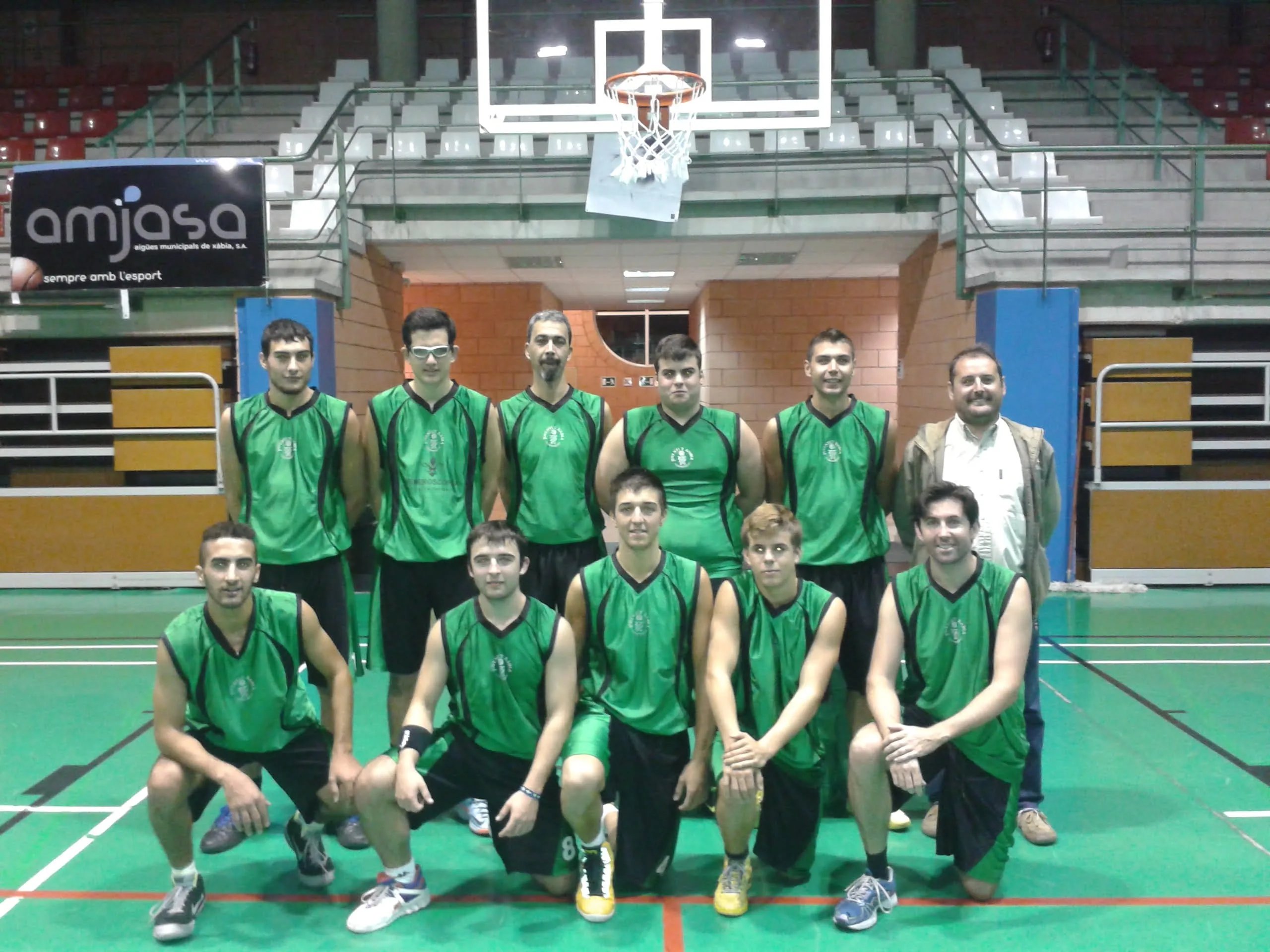 El Joventut Xábia de liga Zonal ganó al CB. La Vila