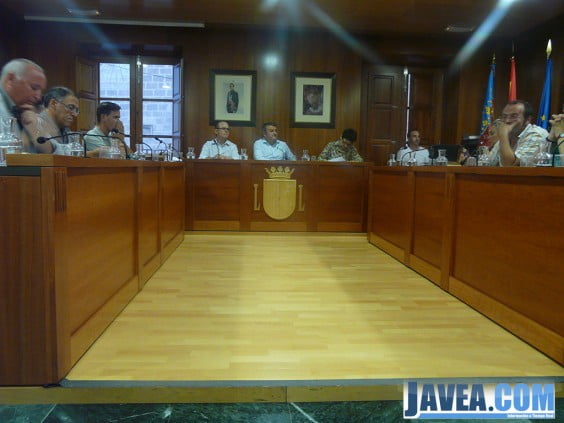 El ayuntamiento de Jávea celebra el último pleno del año