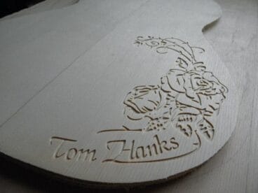 Guitarra personalizada por Guitarras Bros para el actor Tom Hanks