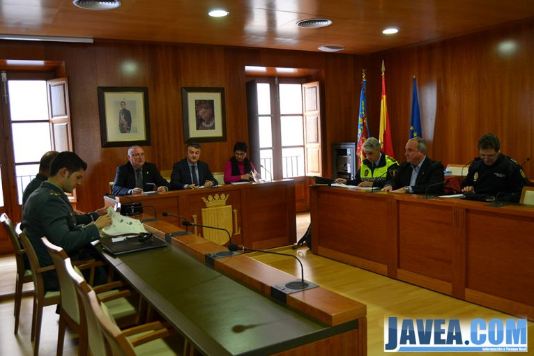 Junta de Seguridad Ciudadana en el Ayuntamiento de Jávea