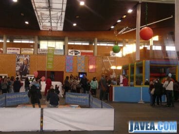 La pista de deportes se convirtió en una gran zona de juegos