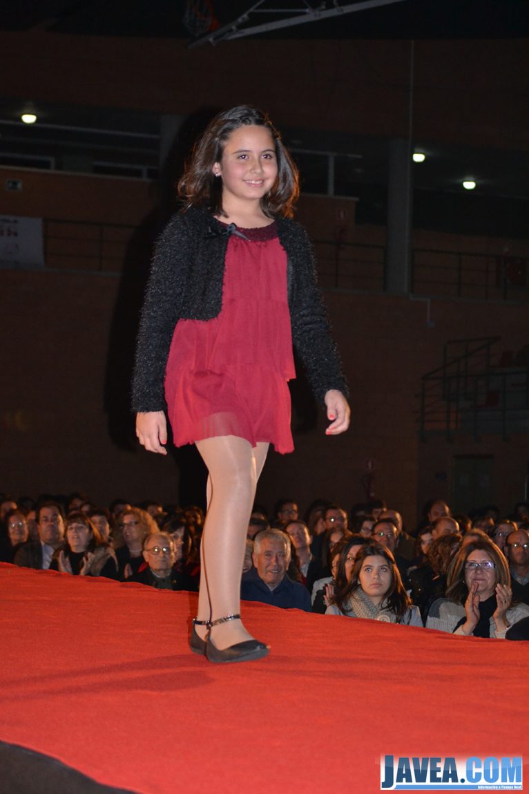 La reina infantil 2014 Claudia Sánchez Tachó