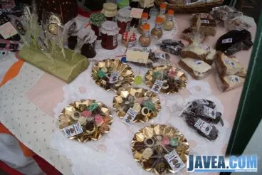 Stand de dulces navideños en la feria de navidad de Jávea