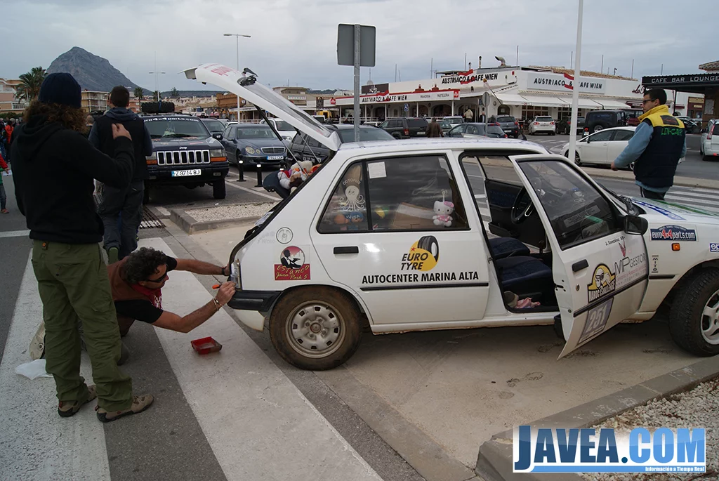 Últimos retoques técnicos antes de la salida del rally Maroc Challenge