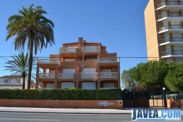 Apartamentos Jávea Mar en la Playa del Primer Muntanyar o Playa del Benissero de Jávea