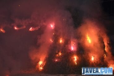 El pino empezó a prender rápidamente