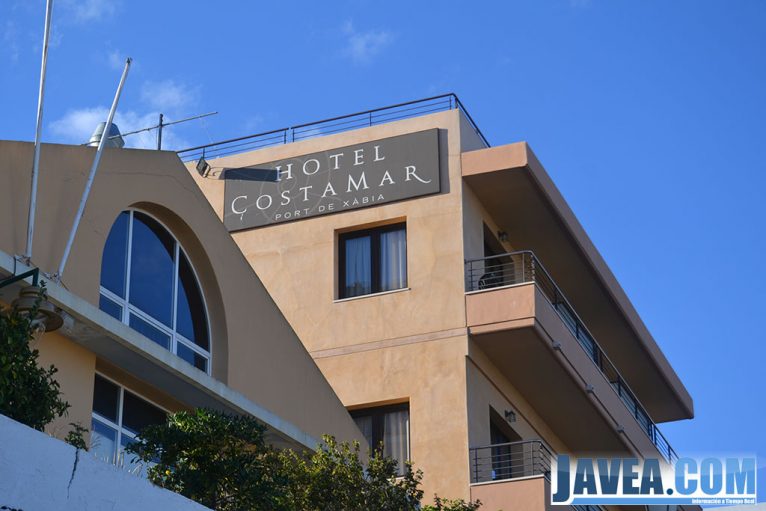 Hotel Costamar en Jávea está situado a segunda línea de la Playa La Grava