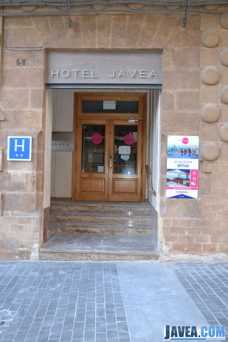Hotel Jávea a escasos metros de la Playa La Grava