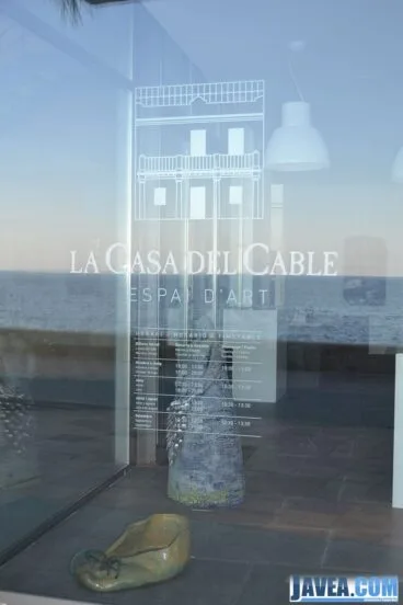 La Casa del Cable en el Paseo Marina Española de Jávea a primera línea de la Playa La Grava