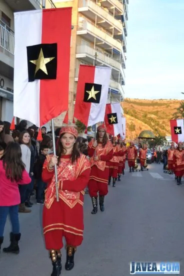 Pajes del Rey Gaspar durante la cabalgata del puerto de Jávea