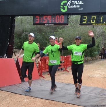 Entrada en la meta de la Granadella Trail de Jávea