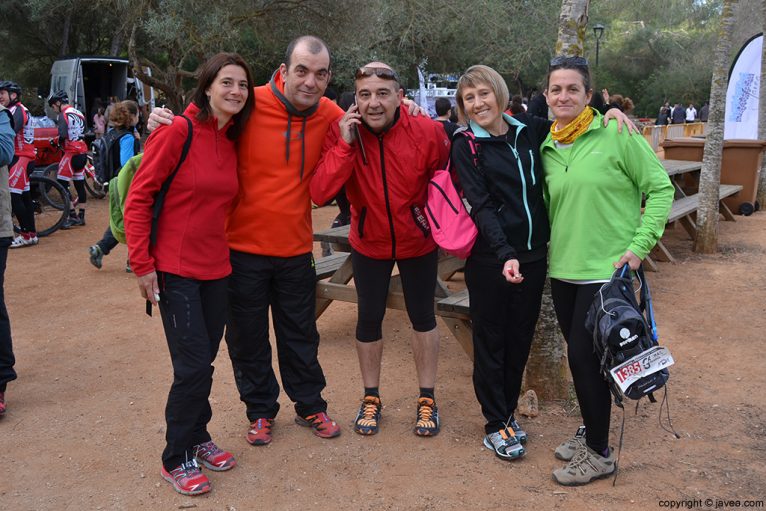 Grupo de participantes en la Granadella Trail 2014 Jávea
