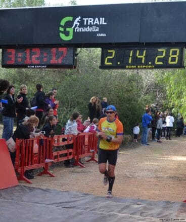 Llegada a meta de uno de los participantes