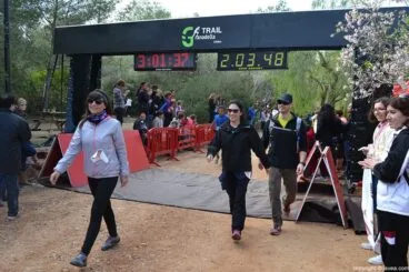 Los caminantes iban llegando poco a poco a la meta