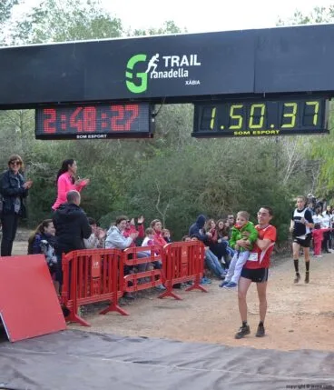 Los pequeños también fueron protagonistas en la línea de meta