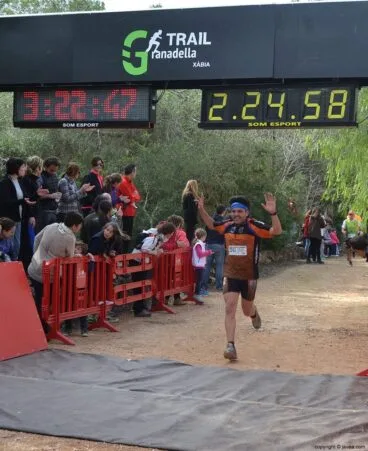 Participante en la línea de meta