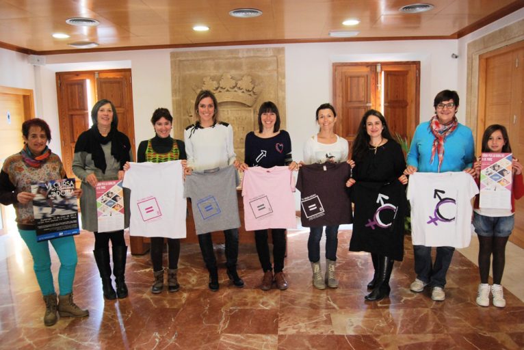Presentación de la Cursa No Competitiva por el Día de la Mujer en Jávea