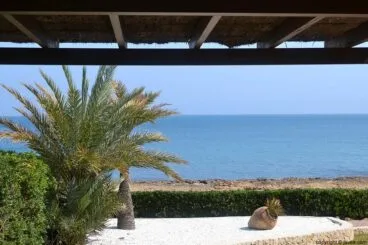 A escasos metros de la playa hay villas privadas que ofrecen espectaculares vistas