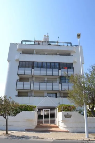 Apartamentos Ibeca en la playa del segundo montañar de Jávea